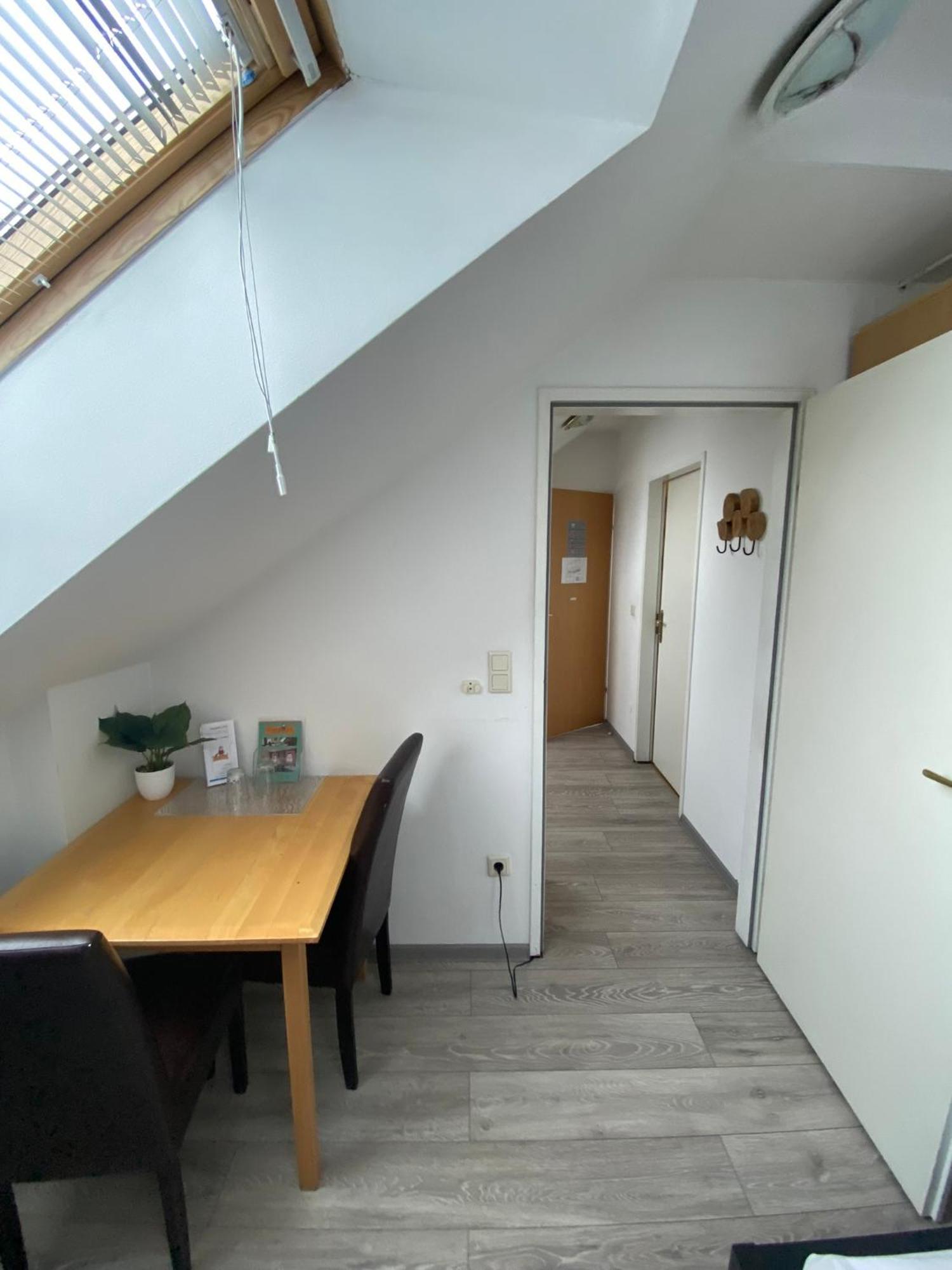 Pension Lizzi Viena Exterior foto